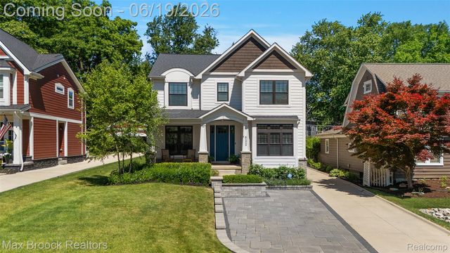 622 Fairbrook Street, Northville, MI 48167