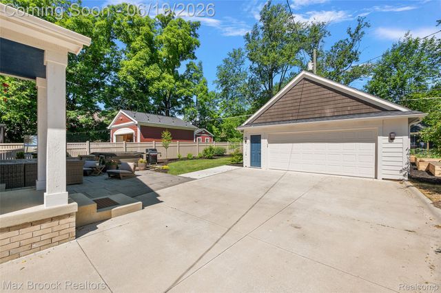 622 Fairbrook Street, Northville, MI 48167
