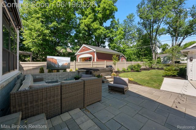 622 Fairbrook Street, Northville, MI 48167