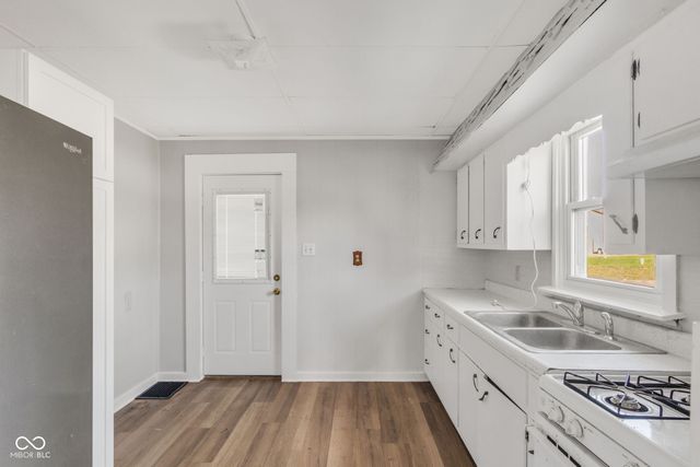 1608 Indiana Avenue, New Castle, IN 47362