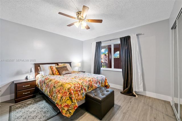 9461 Sunrise Lakes Boulevard 207, Sunrise, FL 33322