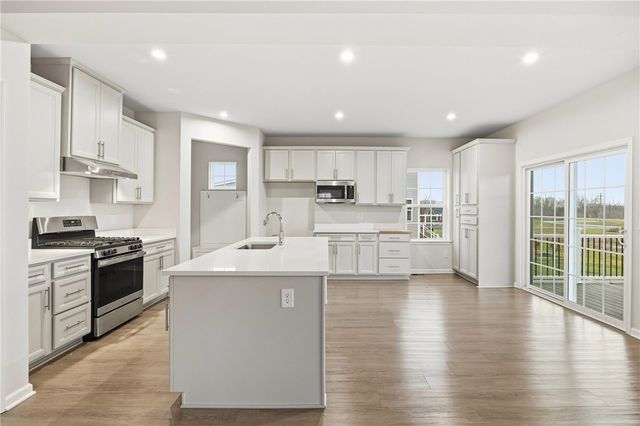 6431 Claremont Court, Victor, NY 14564