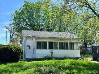 2244 Huntington Avenue, St Louis, MO 63114