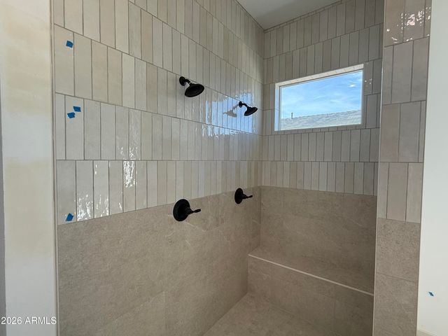 6452 E OMEGA Circle, Mesa, AZ 85215