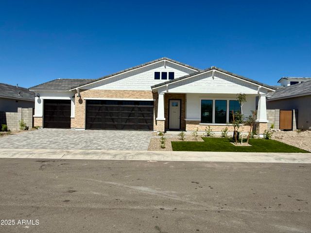 6452 E OMEGA Circle, Mesa, AZ 85215