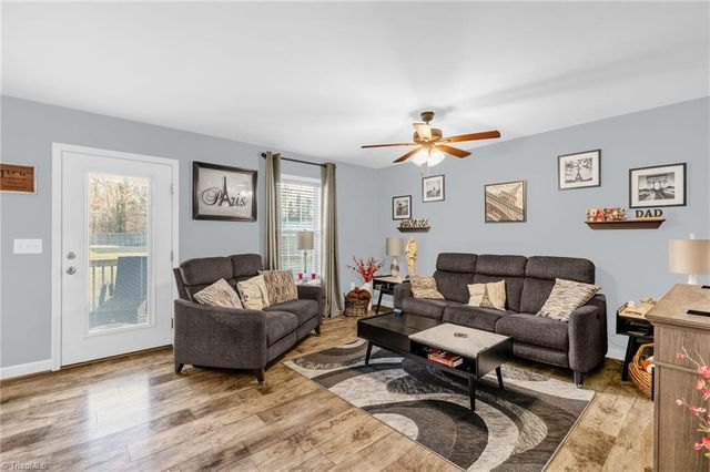 1112 Heathwood Drive, Randleman, NC 27317