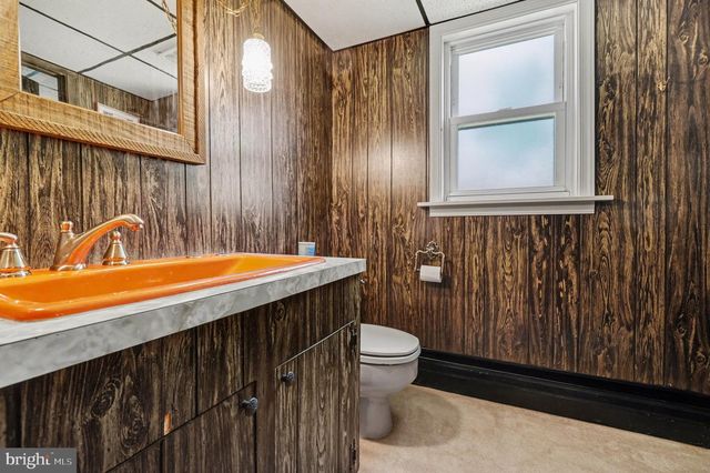 3870 DAWN MAR ST, Harrisburg, PA 17111