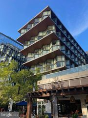 45 SUTTON SQ SW #303, Washington, DC 20024