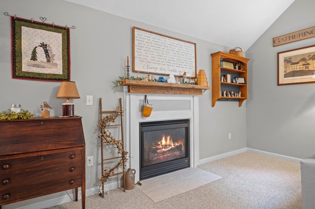 25 Melba Drive, Hudson, NH 03051