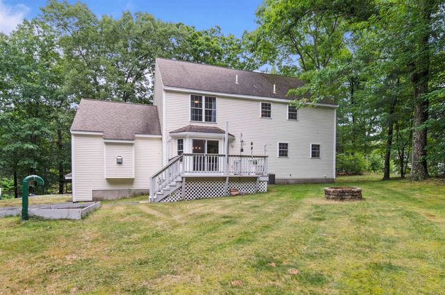25 Melba Drive, Hudson, NH 03051