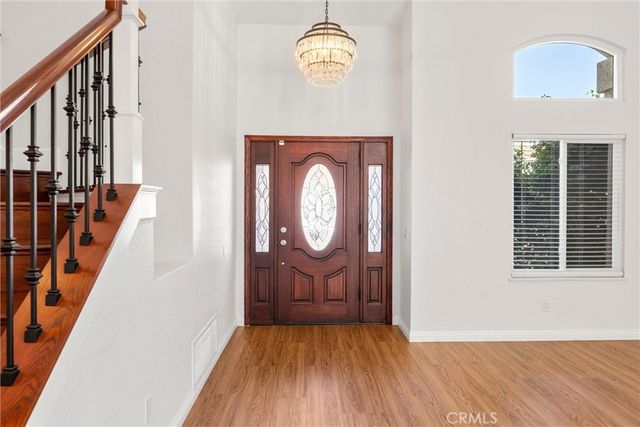 371 N Brook Glen, Orange, CA 92869