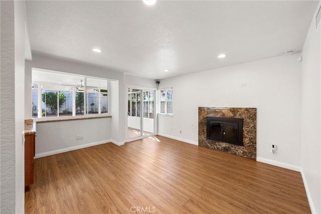 371 N Brook Glen, Orange, CA 92869