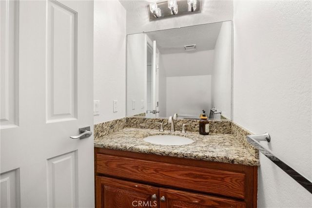 371 N Brook Glen, Orange, CA 92869