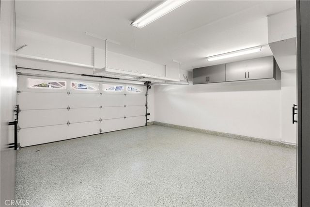 371 N Brook Glen, Orange, CA 92869