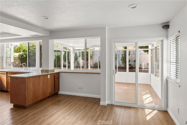 371 N Brook Glen, Orange, CA 92869