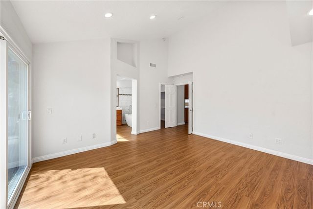 371 N Brook Glen, Orange, CA 92869
