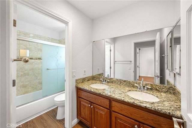 371 N Brook Glen, Orange, CA 92869