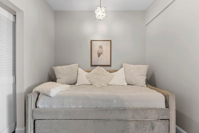 168 Humphrey PH, Swampscott, MA 01907