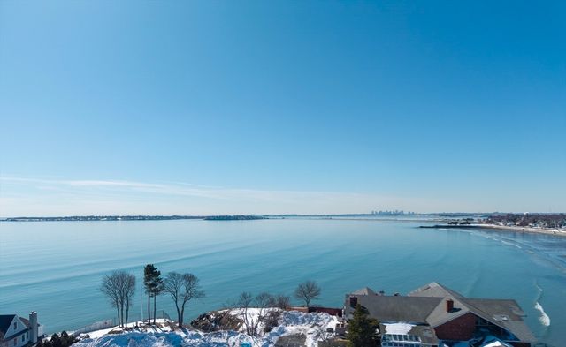 168 Humphrey PH, Swampscott, MA 01907