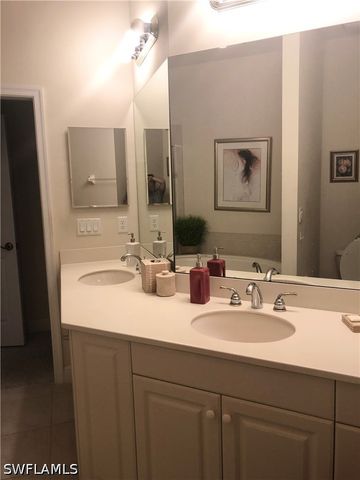 14100 Cambridge DR 203, Fort Myers, FL 33912