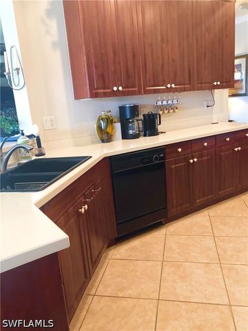 14100 Cambridge DR 203, Fort Myers, FL 33912