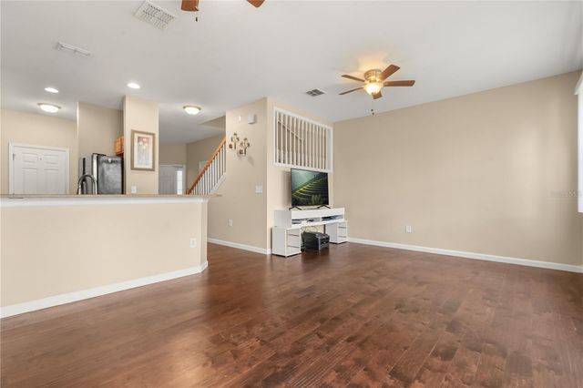 10306 STONE MOSS AVENUE, Tampa, FL 33647