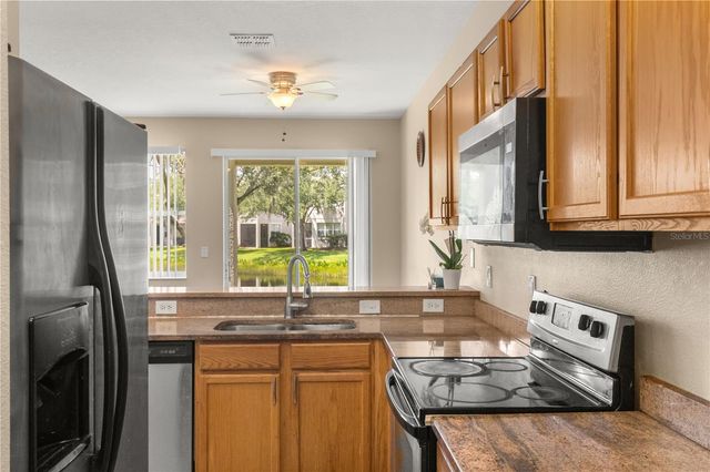 10306 STONE MOSS AVENUE, Tampa, FL 33647
