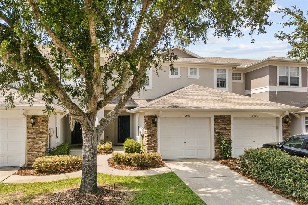 10306 STONE MOSS AVENUE, Tampa, FL 33647