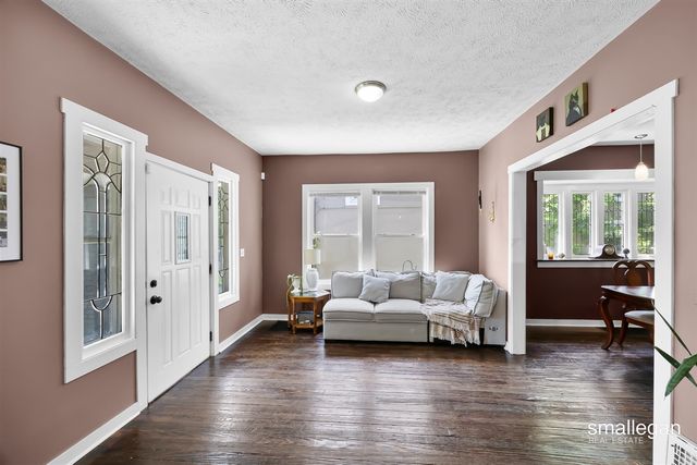1321 Davis Avenue, Grand Rapids, MI 49504