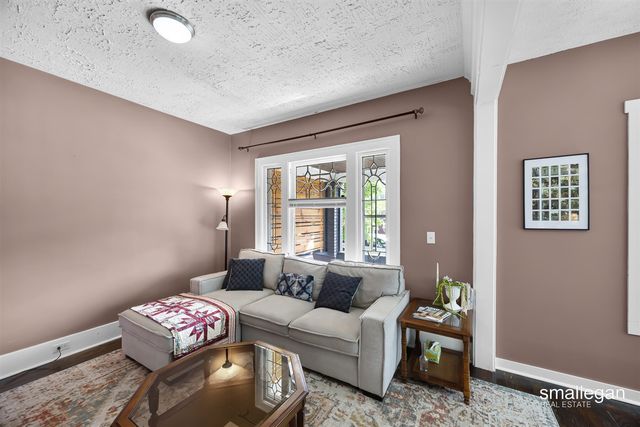 1321 Davis Avenue, Grand Rapids, MI 49504