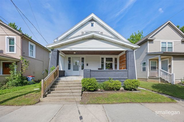 1321 Davis Avenue, Grand Rapids, MI 49504