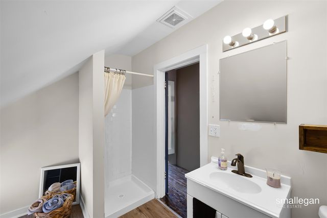 1321 Davis Avenue, Grand Rapids, MI 49504