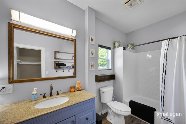 1321 Davis Avenue, Grand Rapids, MI 49504