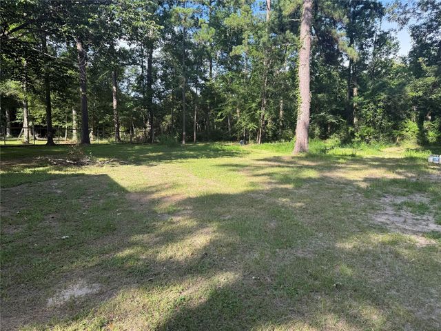 1173 County Road 370, Splendora, TX 77372