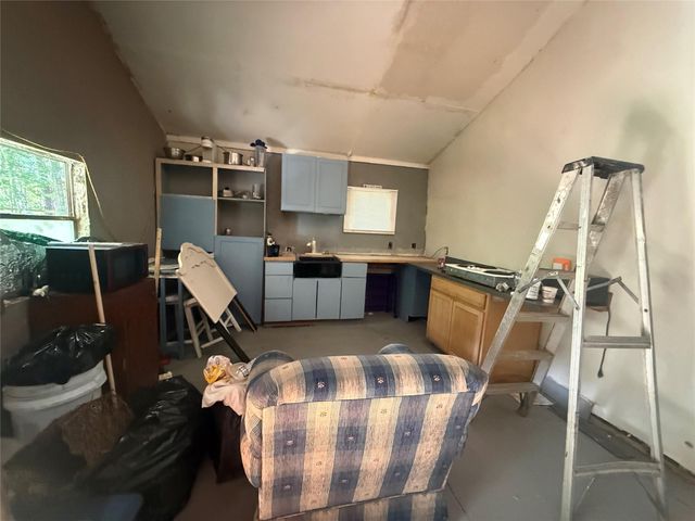 1173 County Road 370, Splendora, TX 77372