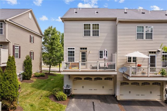 325 Wealdstone Rd, Cranberry Twp, PA 16066