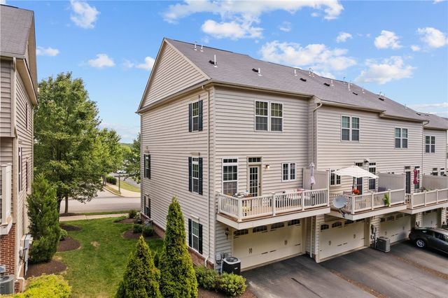 325 Wealdstone Rd, Cranberry Twp, PA 16066
