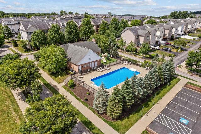325 Wealdstone Rd, Cranberry Twp, PA 16066