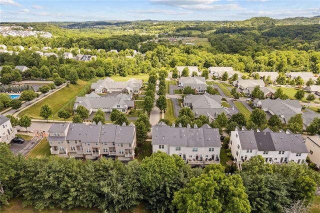 325 Wealdstone Rd, Cranberry Twp, PA 16066