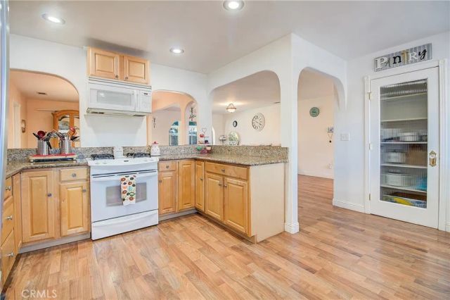 25890 Interlechen Drive, Sun City, CA 92586