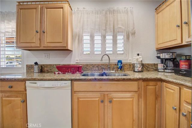 25890 Interlechen Drive, Sun City, CA 92586
