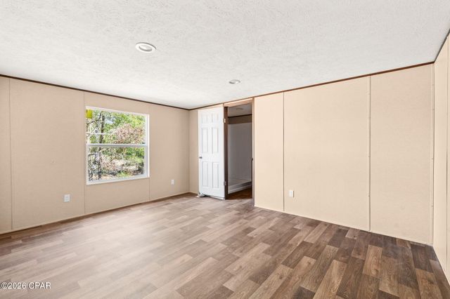 4328 Moss Hill Road, Chipley, FL 32428