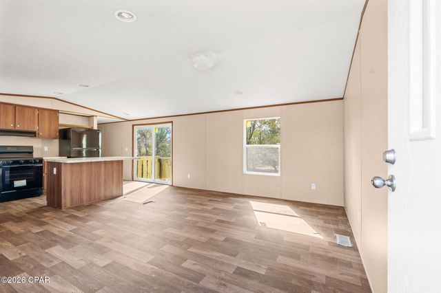 4328 Moss Hill Road, Chipley, FL 32428