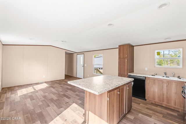 4328 Moss Hill Road, Chipley, FL 32428