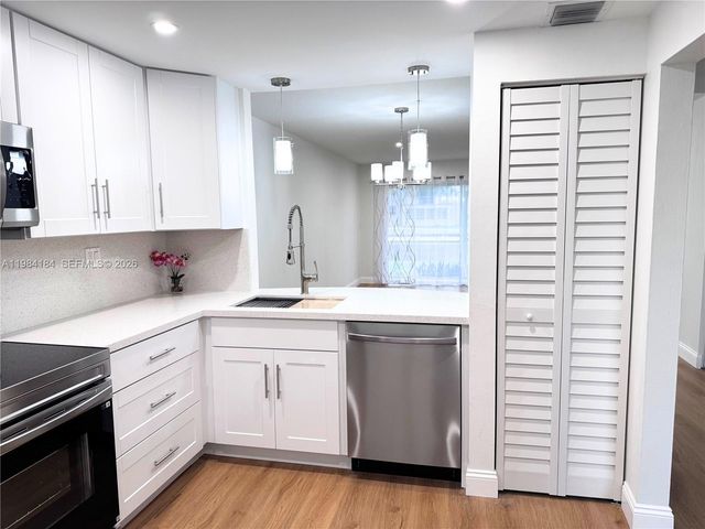 8846 W Mcnab Road 106, Tamarac, FL 33321