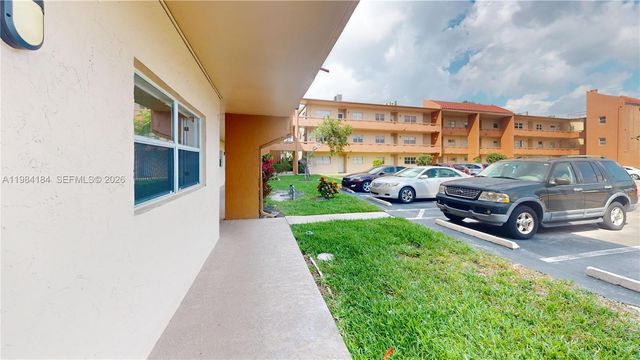 8846 W Mcnab Road 106, Tamarac, FL 33321