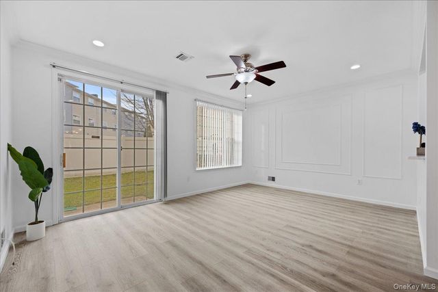 169 Surf Drive 109, Bronx, NY 10473