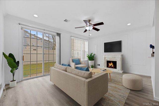 169 Surf Drive 109, Bronx, NY 10473