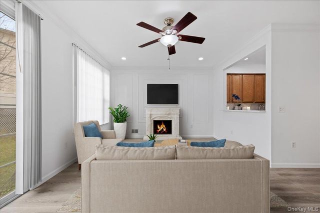 169 Surf Drive 109, Bronx, NY 10473