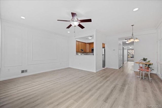 169 Surf Drive 109, Bronx, NY 10473